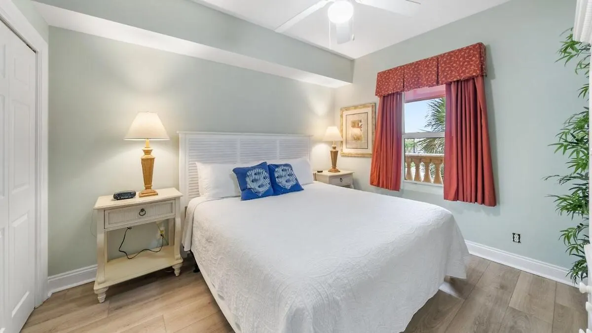 Apartment Calypso 206W Low Floor West Tower No Elevators Needed Panama City Beach United States